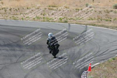 media/Apr-20-2025-AHRMA (Sun) [[393a79c373]]/Race/Group 2/Turn 4b/